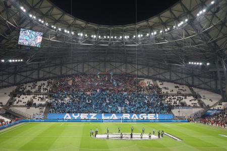 EL-09-OM-BALE 02.jpg